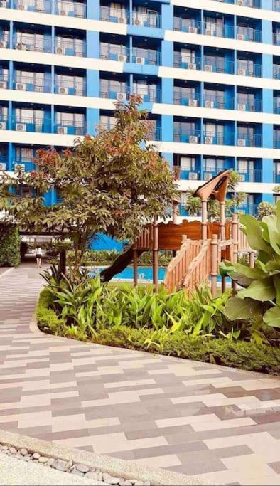 Apartment In Air Residences, Makati With Wifi, Netflix, Pool, Mall And More Маніла Екстер'єр фото