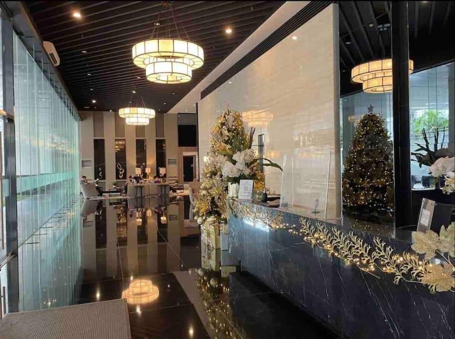 Apartment In Air Residences, Makati With Wifi, Netflix, Pool, Mall And More Маніла Екстер'єр фото
