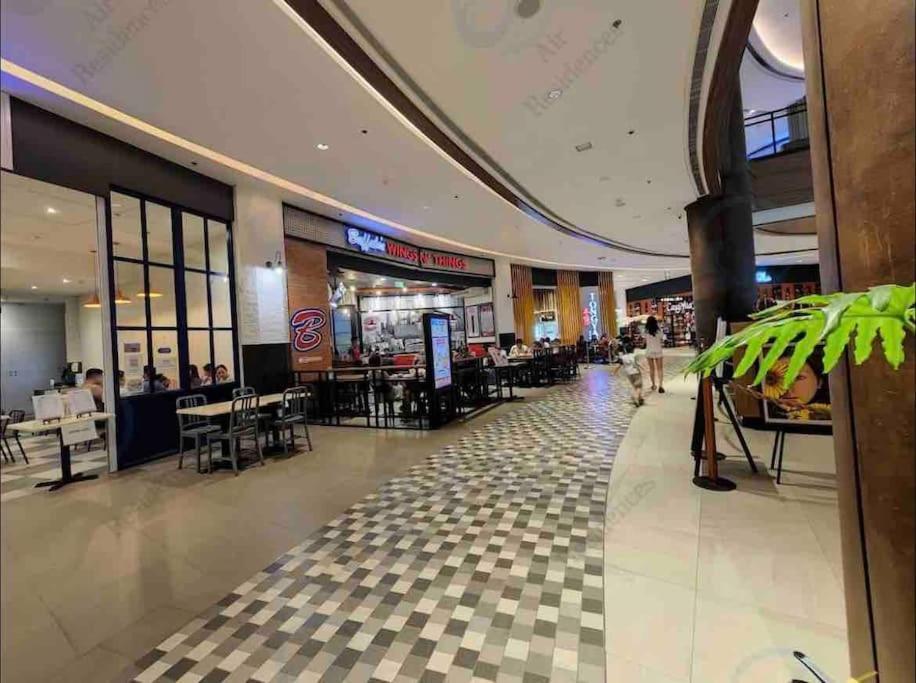 Apartment In Air Residences, Makati With Wifi, Netflix, Pool, Mall And More Маніла Екстер'єр фото