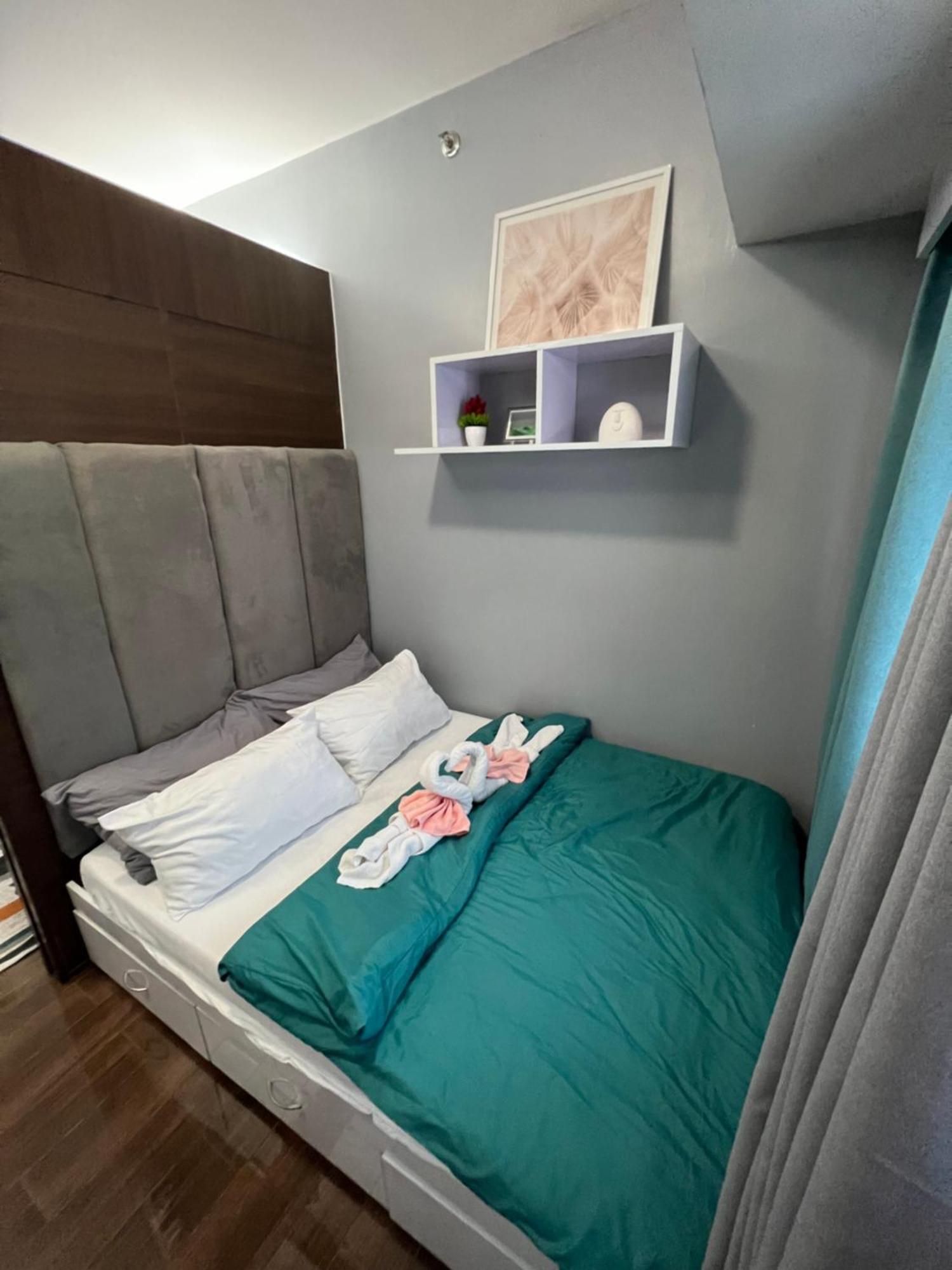 Apartment In Air Residences, Makati With Wifi, Netflix, Pool, Mall And More Маніла Екстер'єр фото