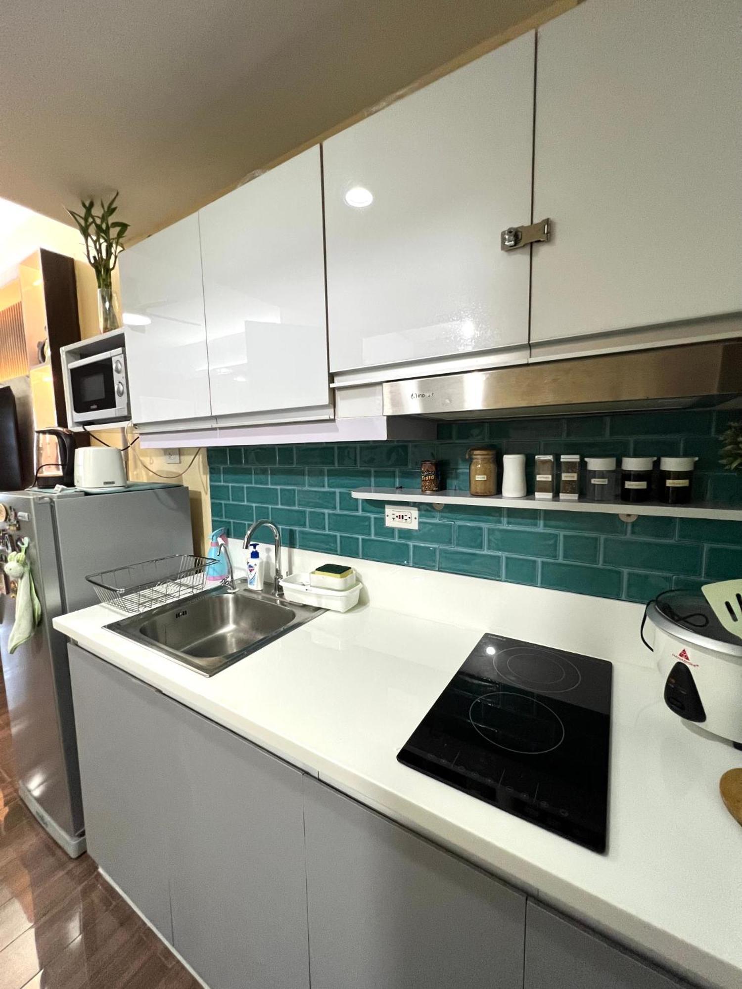 Apartment In Air Residences, Makati With Wifi, Netflix, Pool, Mall And More Маніла Екстер'єр фото