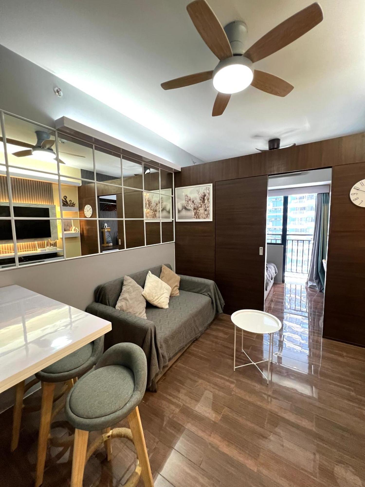 Apartment In Air Residences, Makati With Wifi, Netflix, Pool, Mall And More Маніла Екстер'єр фото